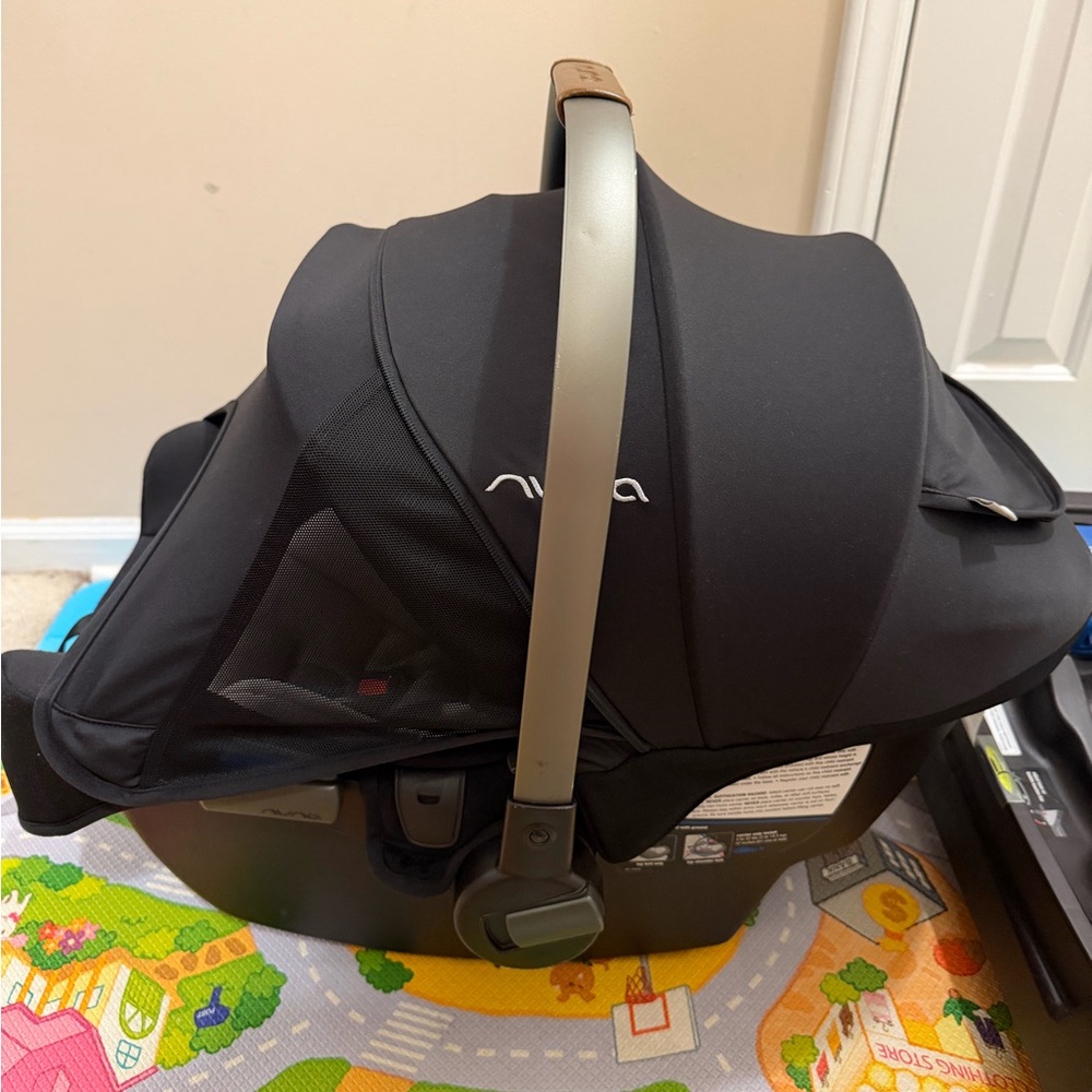 Nuna pipa RX Infant Car Seat with Base 2021 - Picture 5 of 10